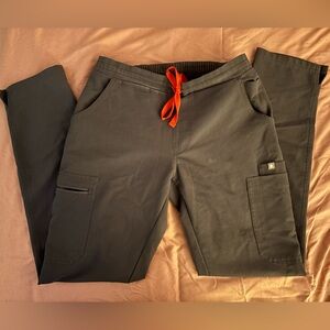 FIGS Yola skinny scrub pant - XS
